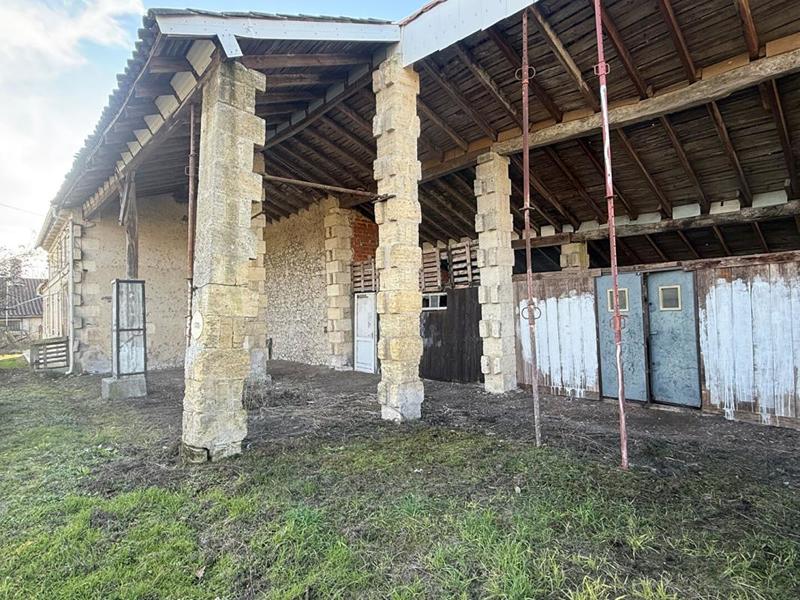 Maison en pierre - 186 m² - 5 pièces