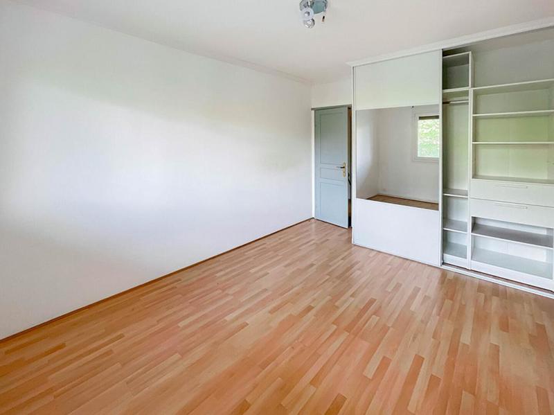 Appartement - 79 m² - 4 pièces