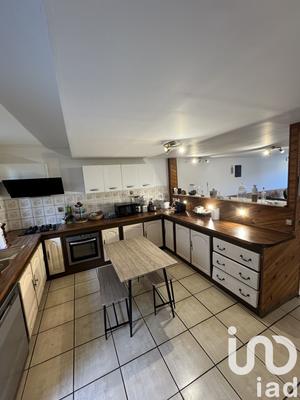 Maison - 130 m² - 9 pièces