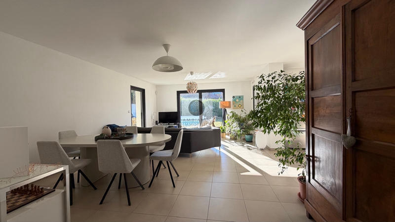 Maison - 132 m² - 6 pièces