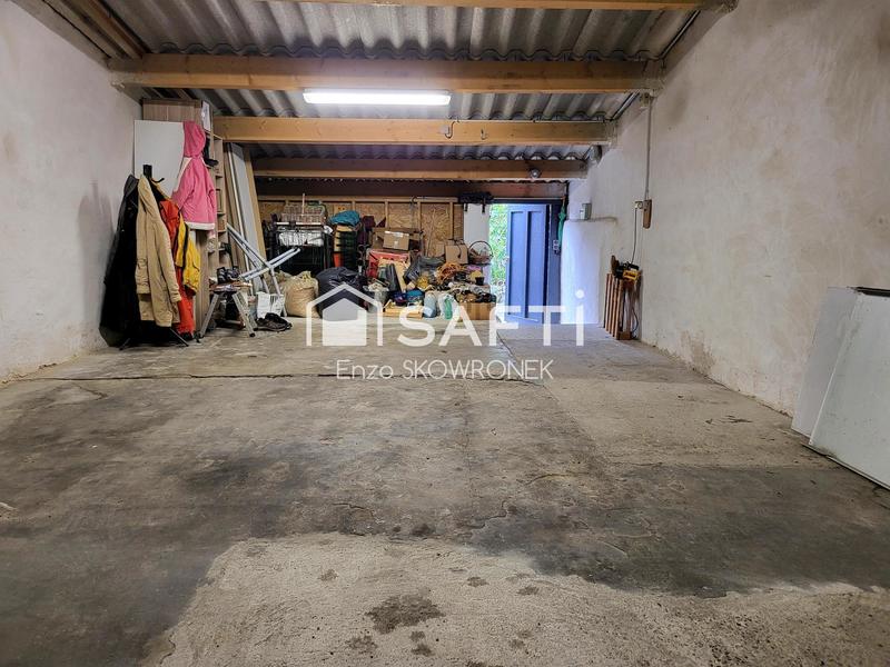 Maison - 241 m² - 5 pièces