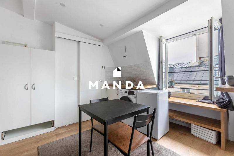 Studio - 18 m² - 1 pièce