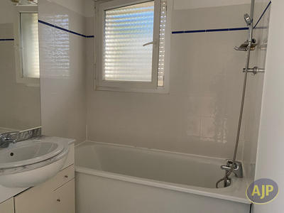 Maison - 62 m² - 3 pièces