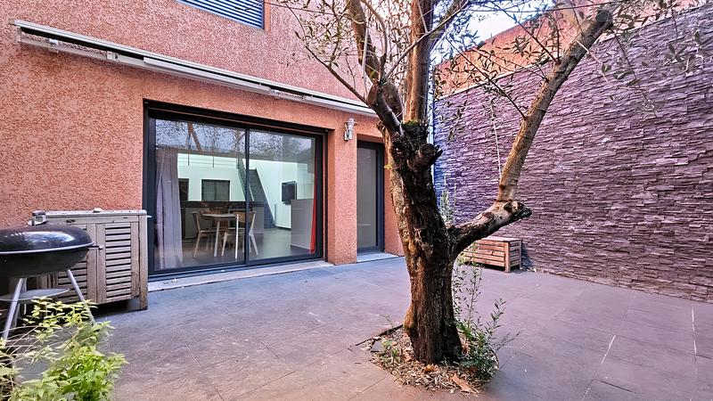 Loft - 109 m² - 4 pièces