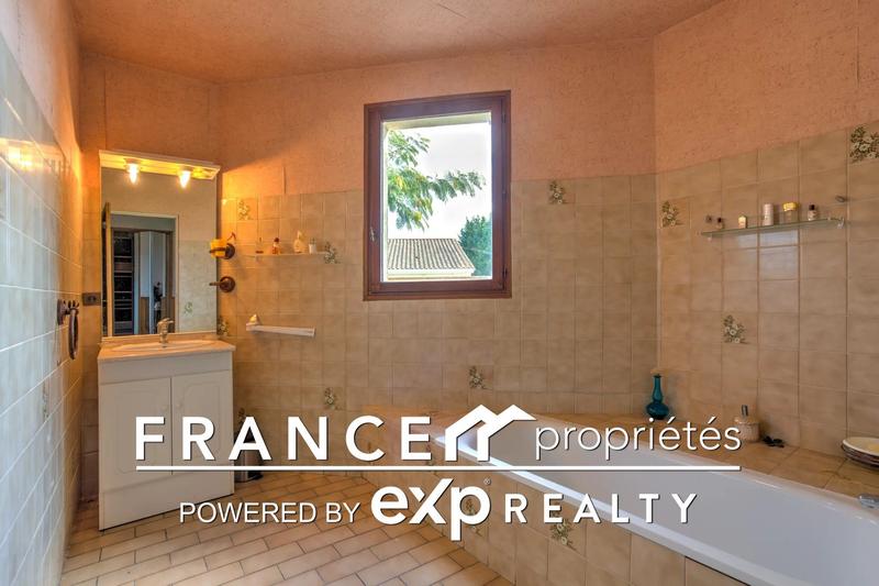 Maison - 140 m² - 4 pièces