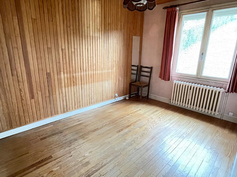 Maison - 80 m² - 5 pièces