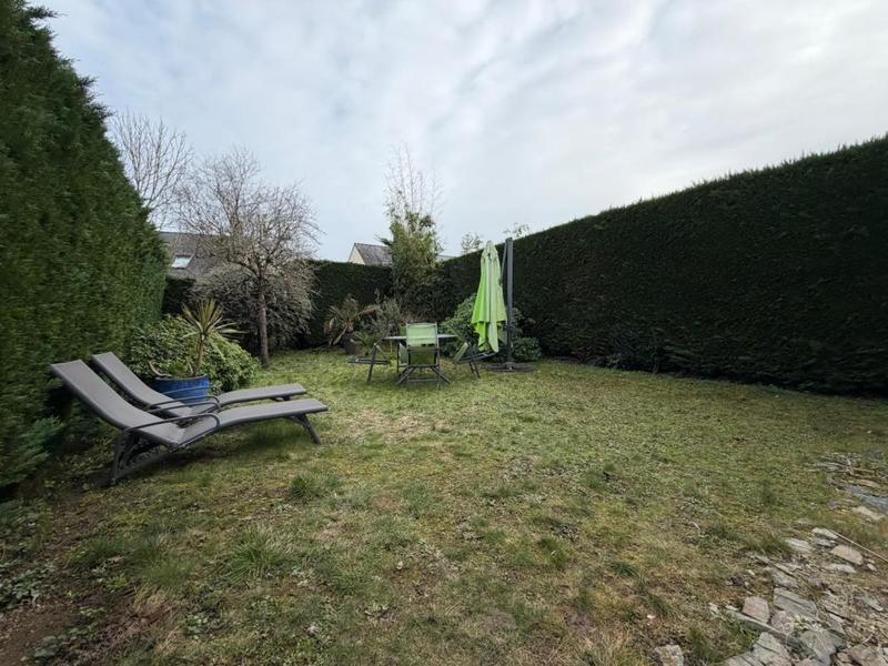 Maison - 94 m² - 5 pièces