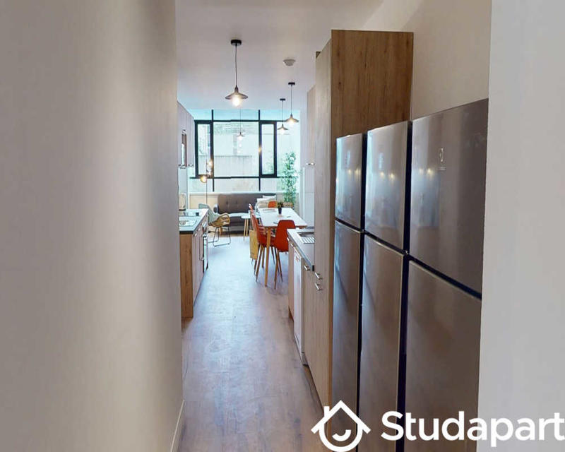 Chambre - 110 m² - 1 pièce