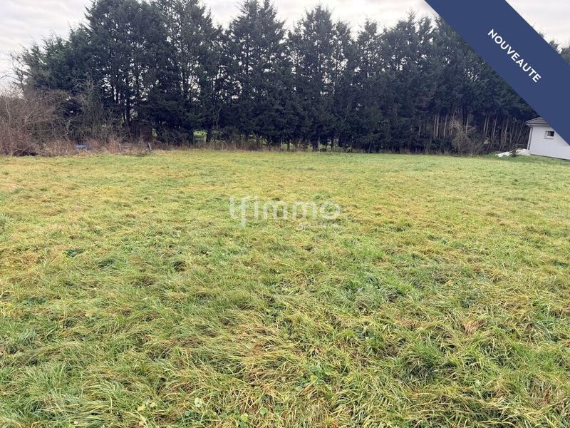 Terrain constructible - 1 802 m²