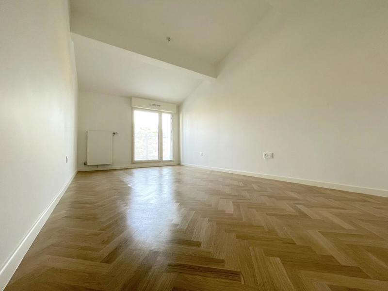 Appartement - 119 m² - 5 pièces