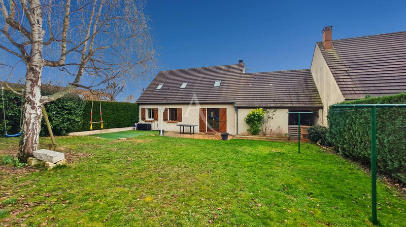 Maison - 110 m² - 5 pièces