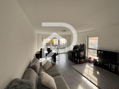 Appartement - 98 m² - 4 pièces