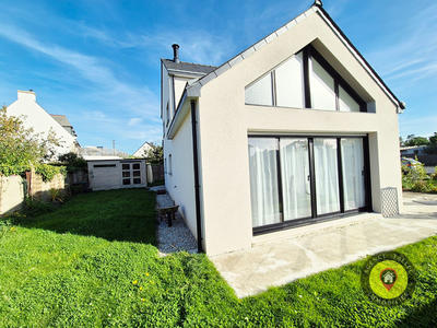 Maison - 141 m² - 6 pièces