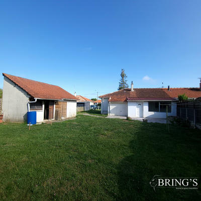 Maison - 85 m² - 5 pièces