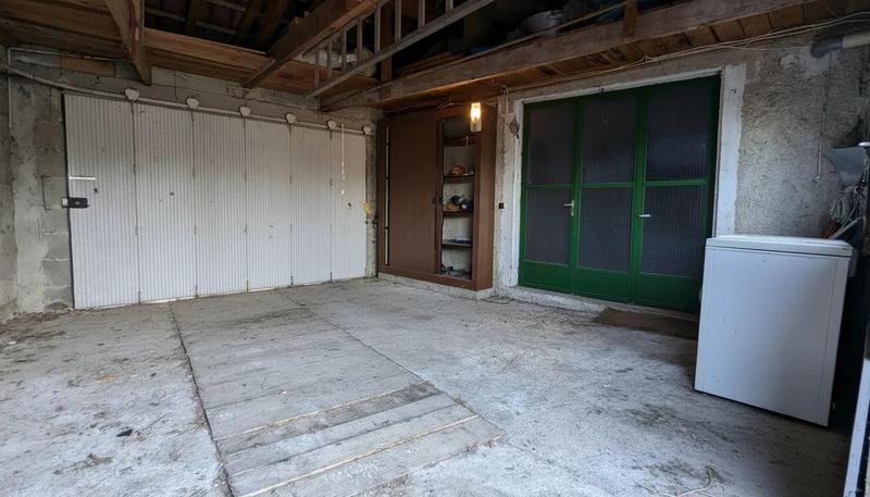 Maison - 207 m² - 10 pièces