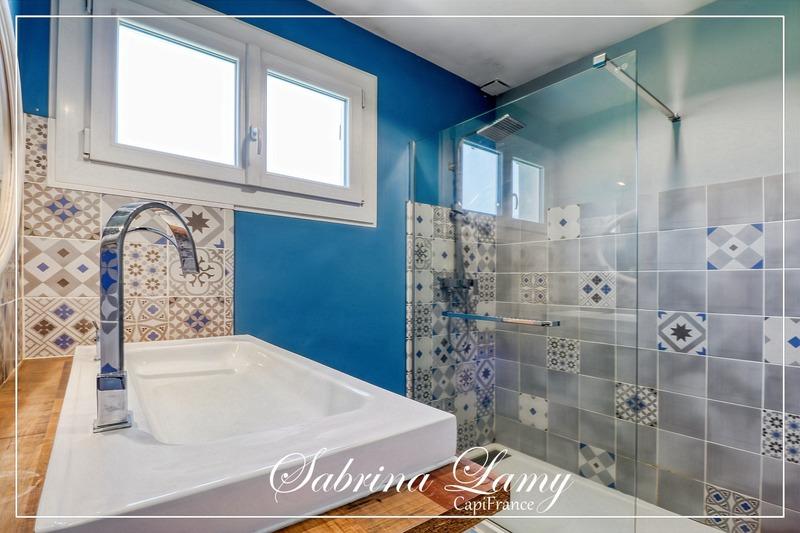 Maison - 145 m² - 7 pièces