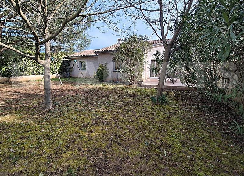 Maison - 96 m² - 4 pièces