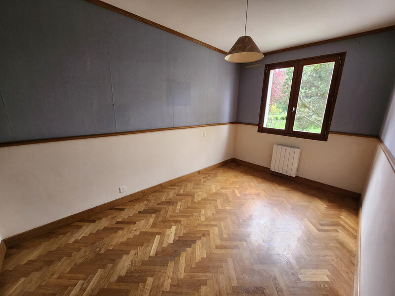 Maison - 139 m² - 7 pièces