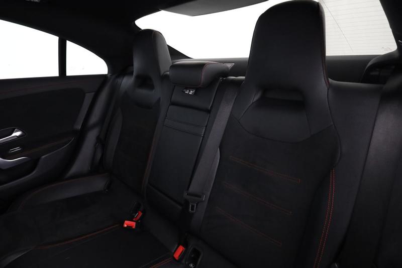 Mercedes Cla 180 d Amg Line 7g-Dct 116 ch