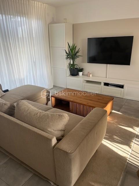 Maison - 84 m² - 4 pièces