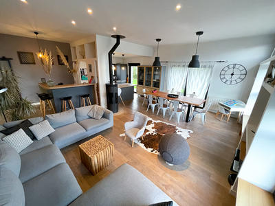 Maison - 139 m² - 6 pièces