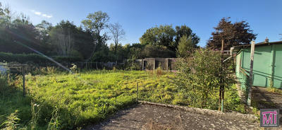 Maison traditionnelle - 190 m² - 8 pièces