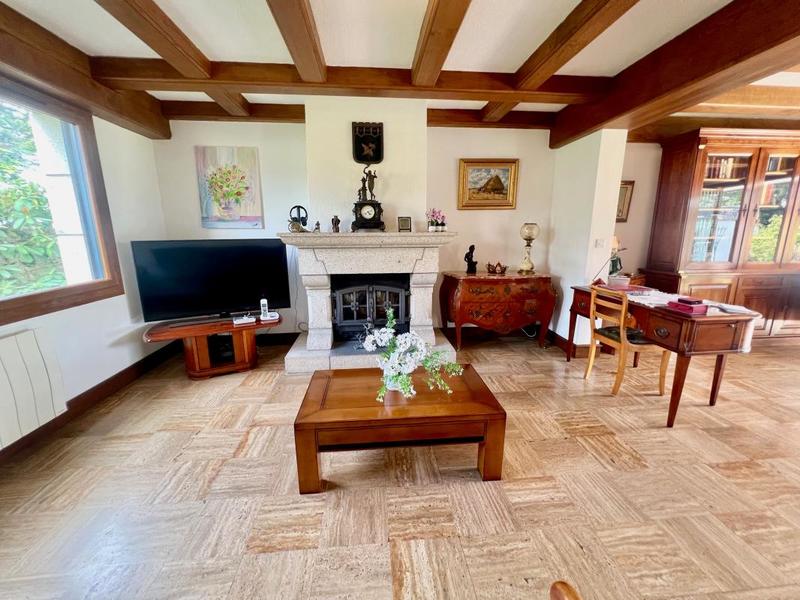 Maison d'architecte - 178 m² - 6 pièces