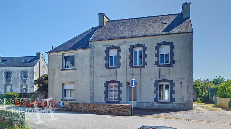 Maison - 150 m² - 9 pièces