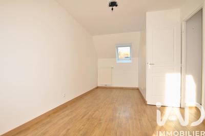 Maison - 79 m² - 4 pièces