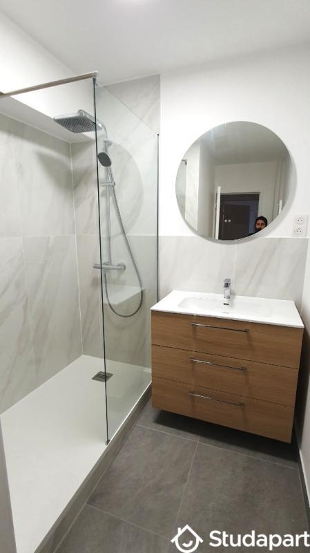 Chambre - 9 m² - 1 pièce