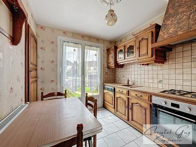 Maison - 88 m² - 3 pièces