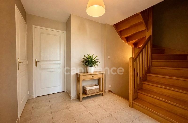 Appartement - 83 m² - 4 pièces