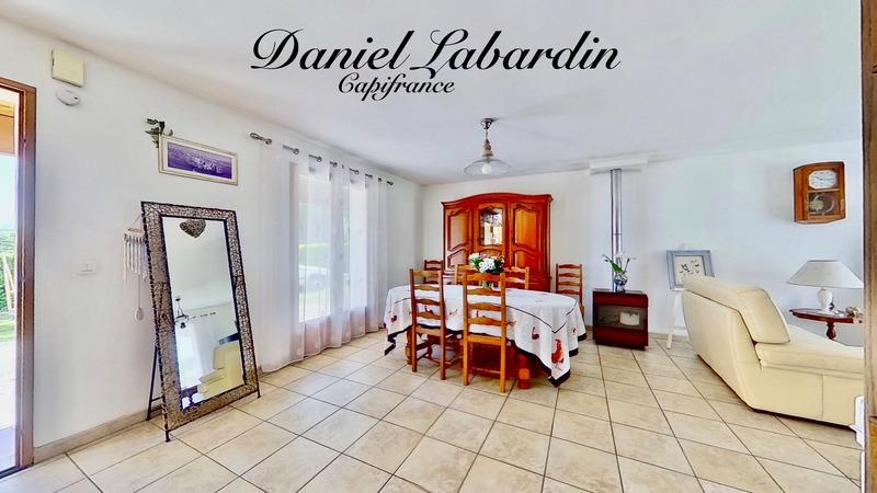 Maison - 89 m² - 5 pièces