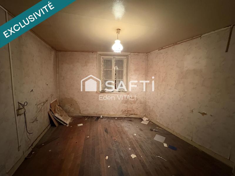 Maison - 96 m² - 6 pièces