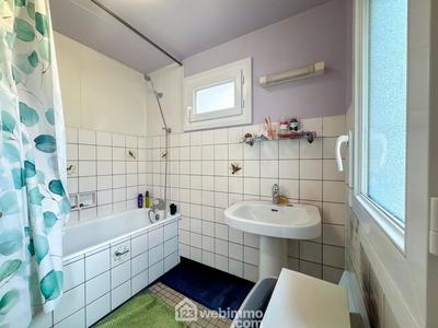 Maison - 106 m² - 5 pièces