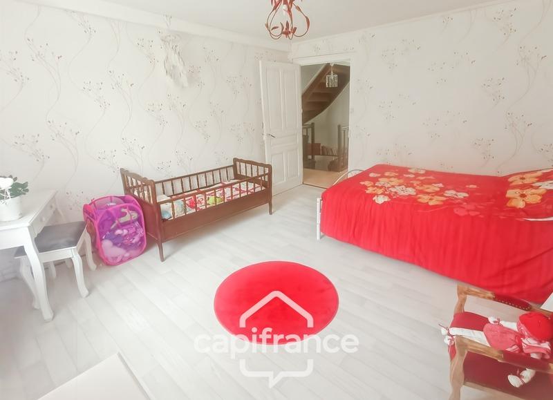 Maison - 108 m² - 5 pièces