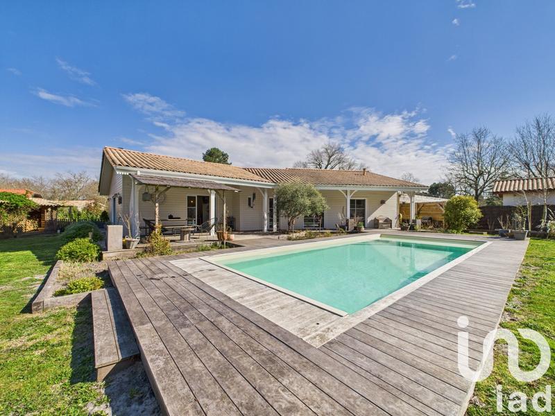 Maison - 140 m² - 7 pièces