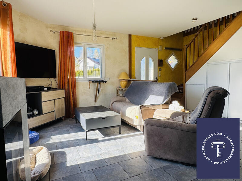 Maison - 153 m² - 7 pièces