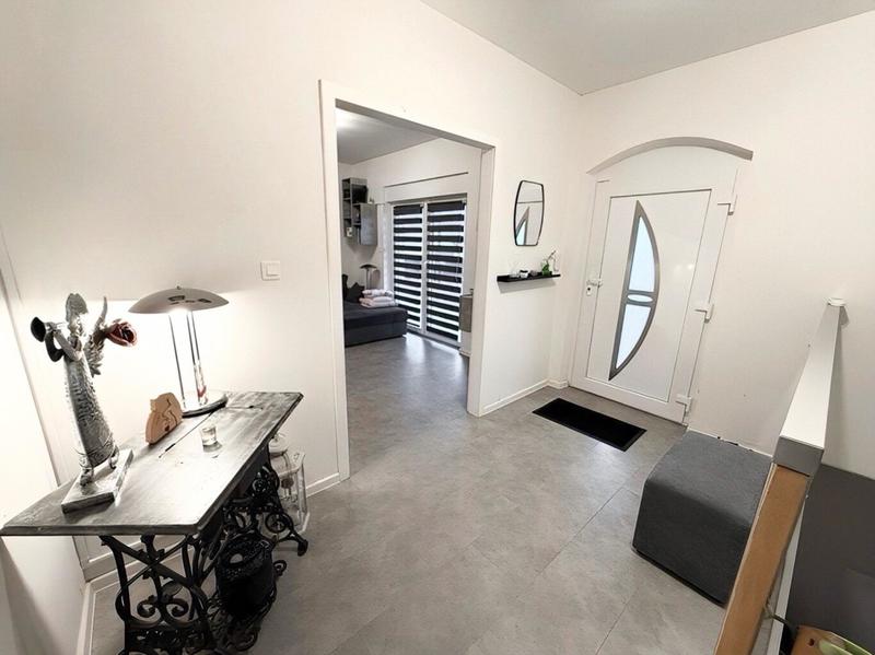 Maison - 94 m² - 4 pièces