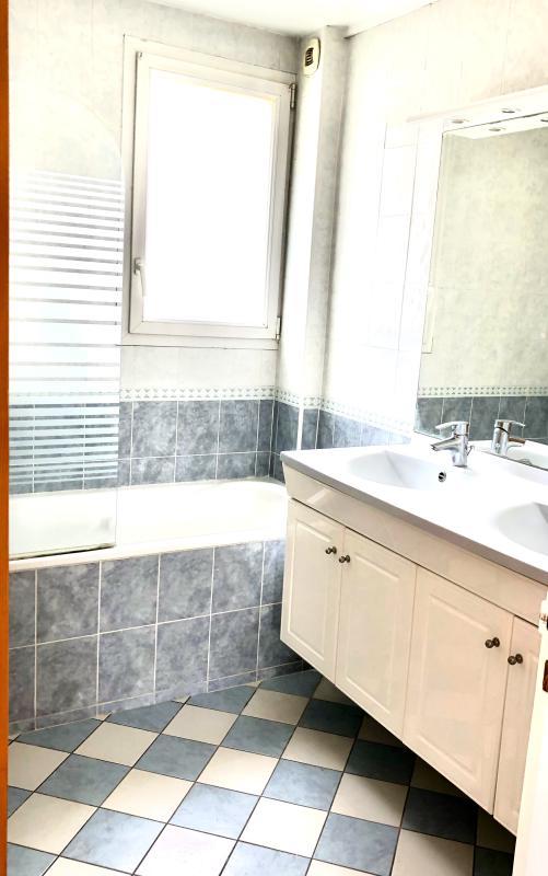 Appartement - 77 m² - 4 pièces