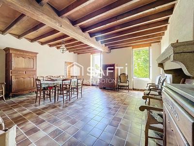 Ferme - 222 m² - 7 pièces