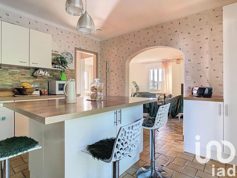 Maison - 207 m² - 8 pièces