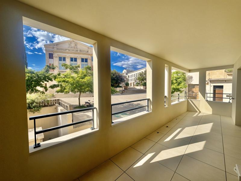 Appartement - 67 m² - 3 pièces