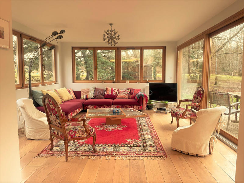 Maison - 200 m² - 7 pièces