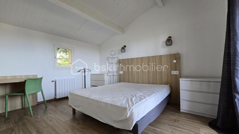 Maison traditionnelle - 130 m² - 7 pièces