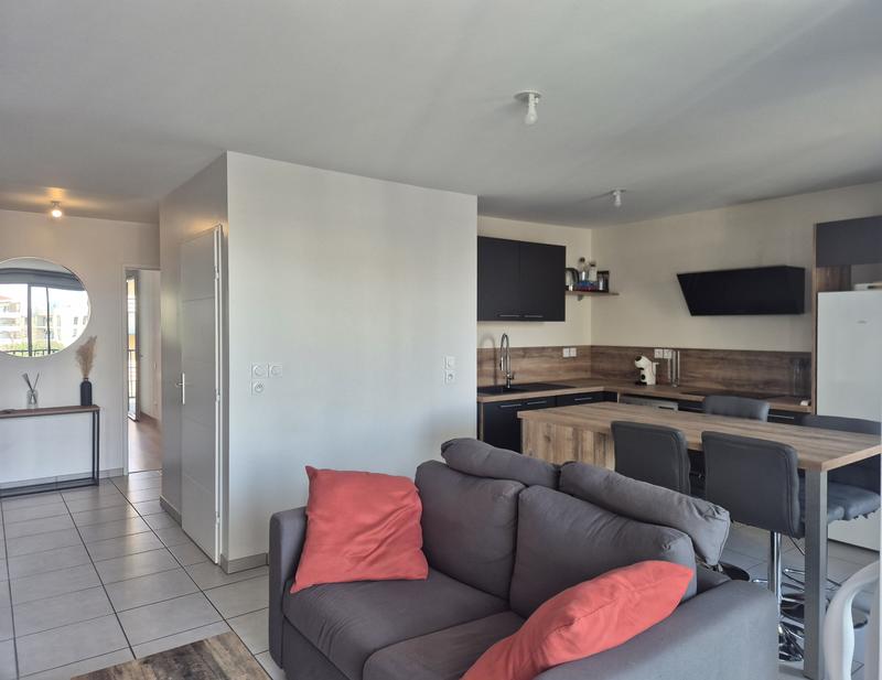 Appartement - 64 m² - 3 pièces