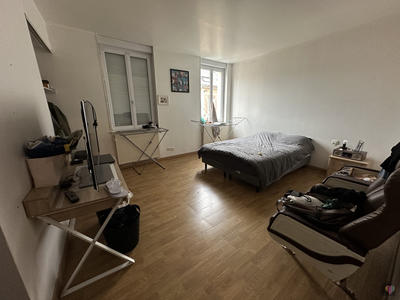 Appartement - 126 m² - 6 pièces