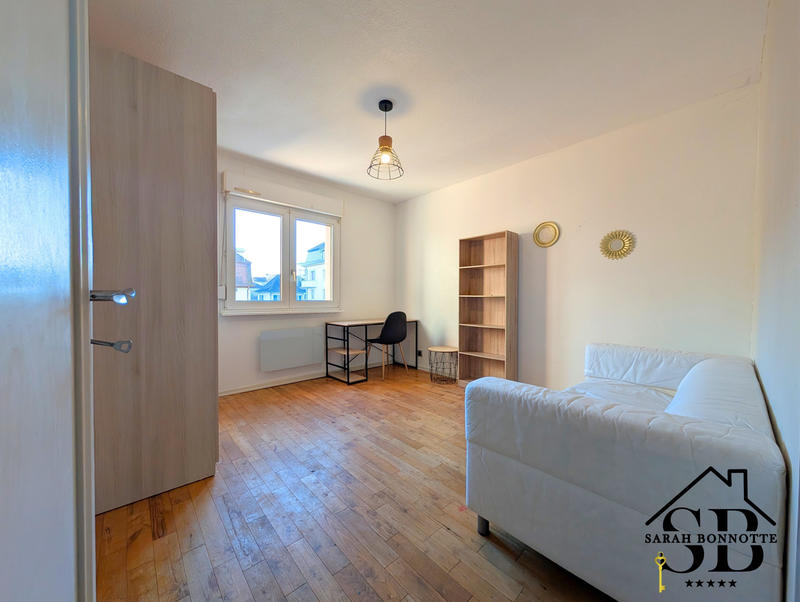 Appartement - 75 m² - 4 pièces