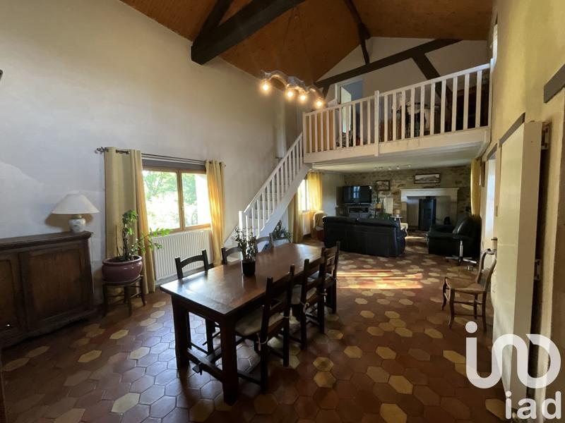 Maison de village - 176 m² - 6 pièces