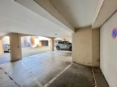 Parking / Garage - 15 m²